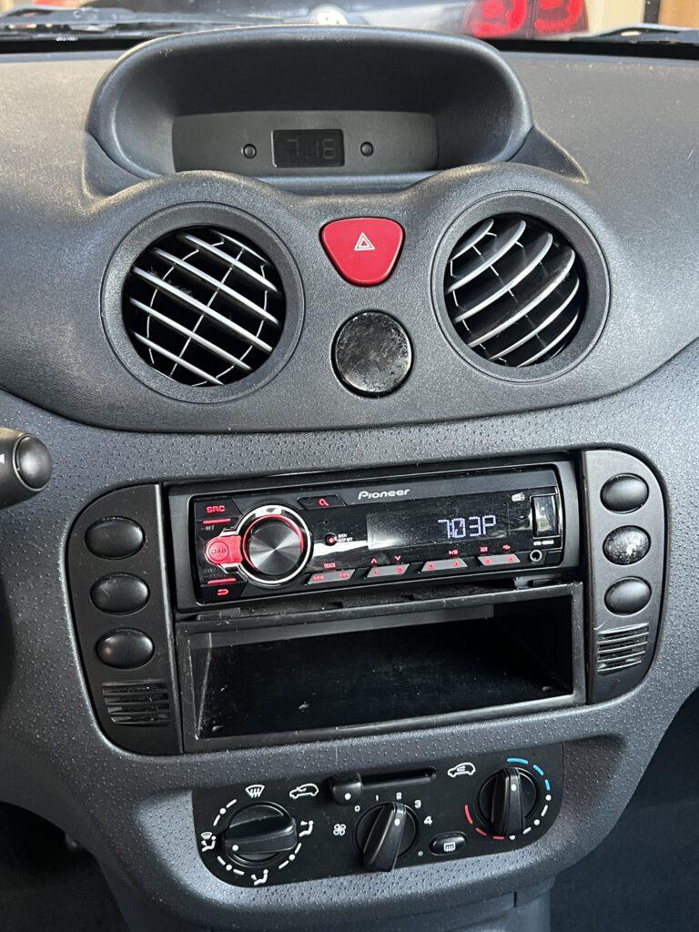 Citroen C2  1.1L 2004 Benzine