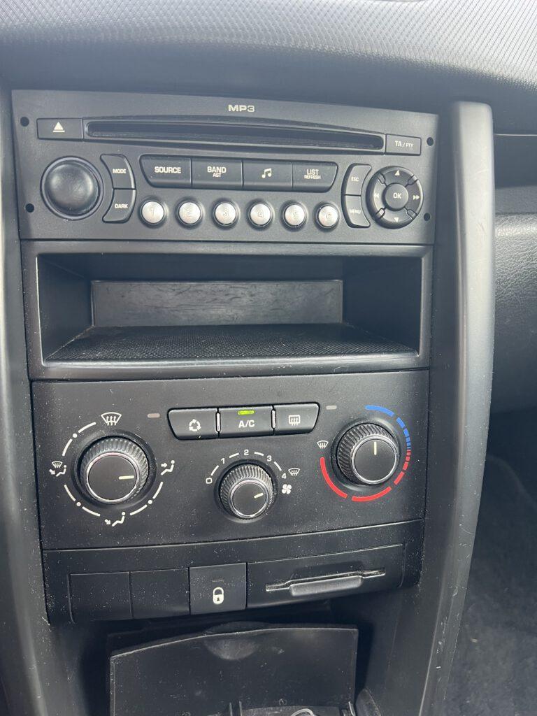 Peugeot 207 1.4 VTI 2010