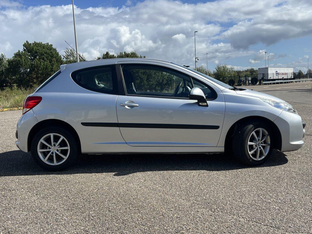 Peugeot 207 1.4 VTI 2010