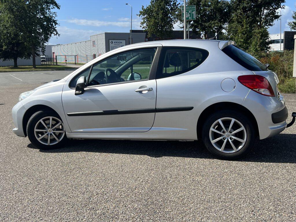 Peugeot 207 1.4 VTI 2010